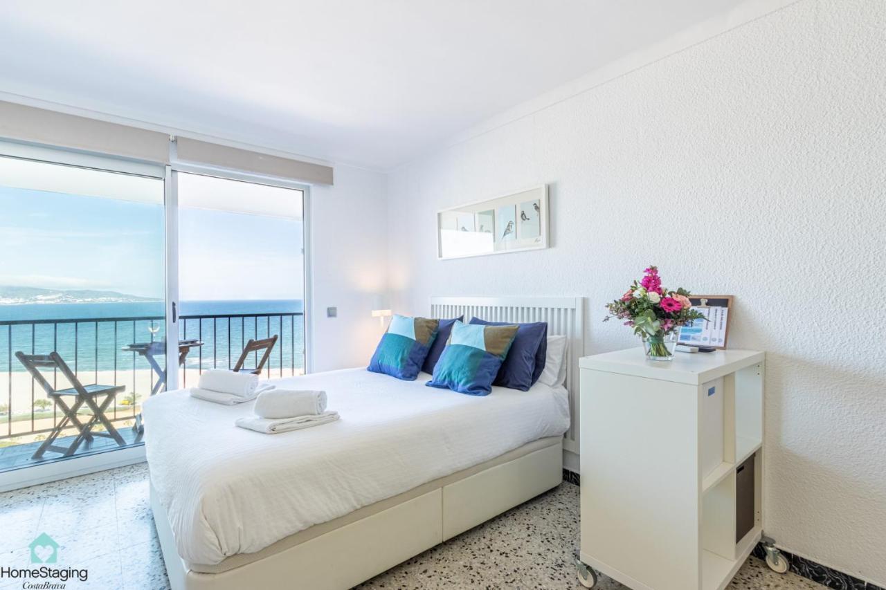 Holidays P14 Sea View Empuriabrava Exteriör bild