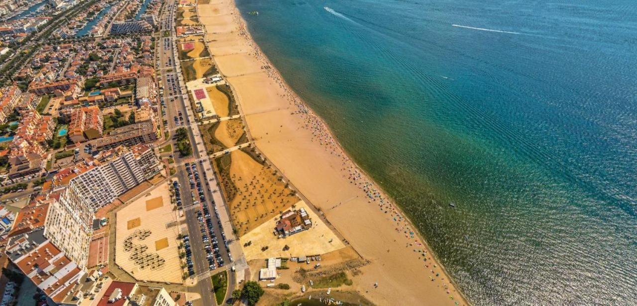 Holidays P14 Sea View Empuriabrava Exteriör bild