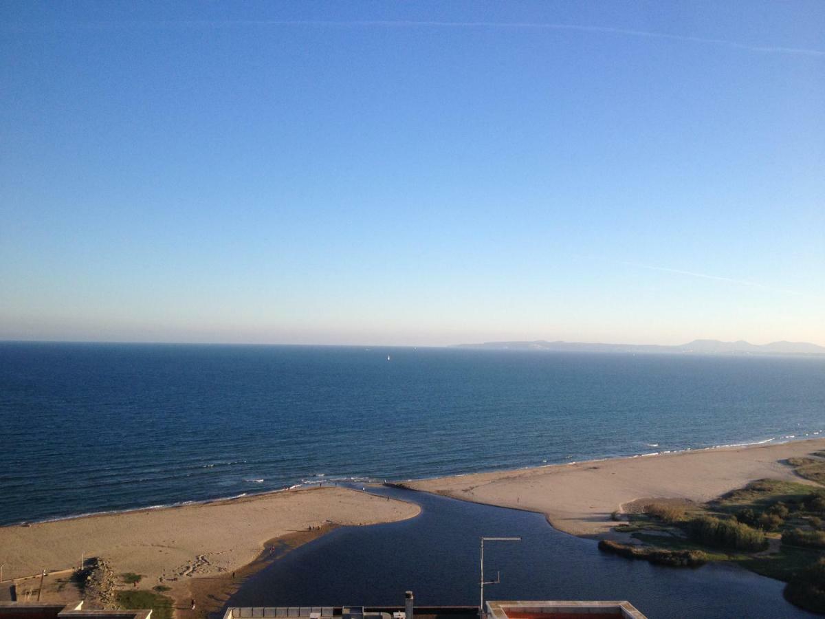 Holidays P14 Sea View Empuriabrava Exteriör bild